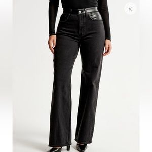 Abercrombie Curve Love 90s relaxed Denim and Leather jeans size 35